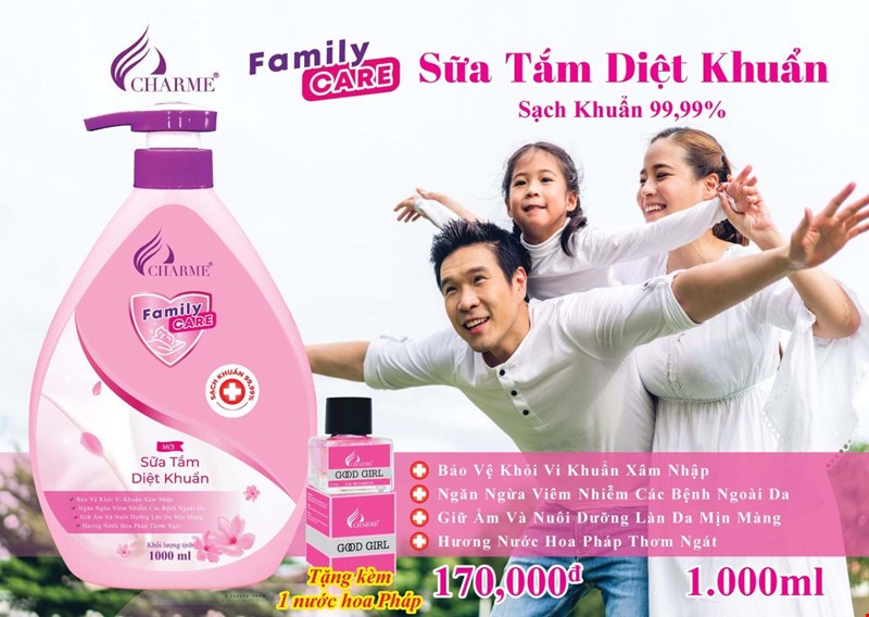 Sữa Tắm diệt khuẩn Charme Family Care 1000ml